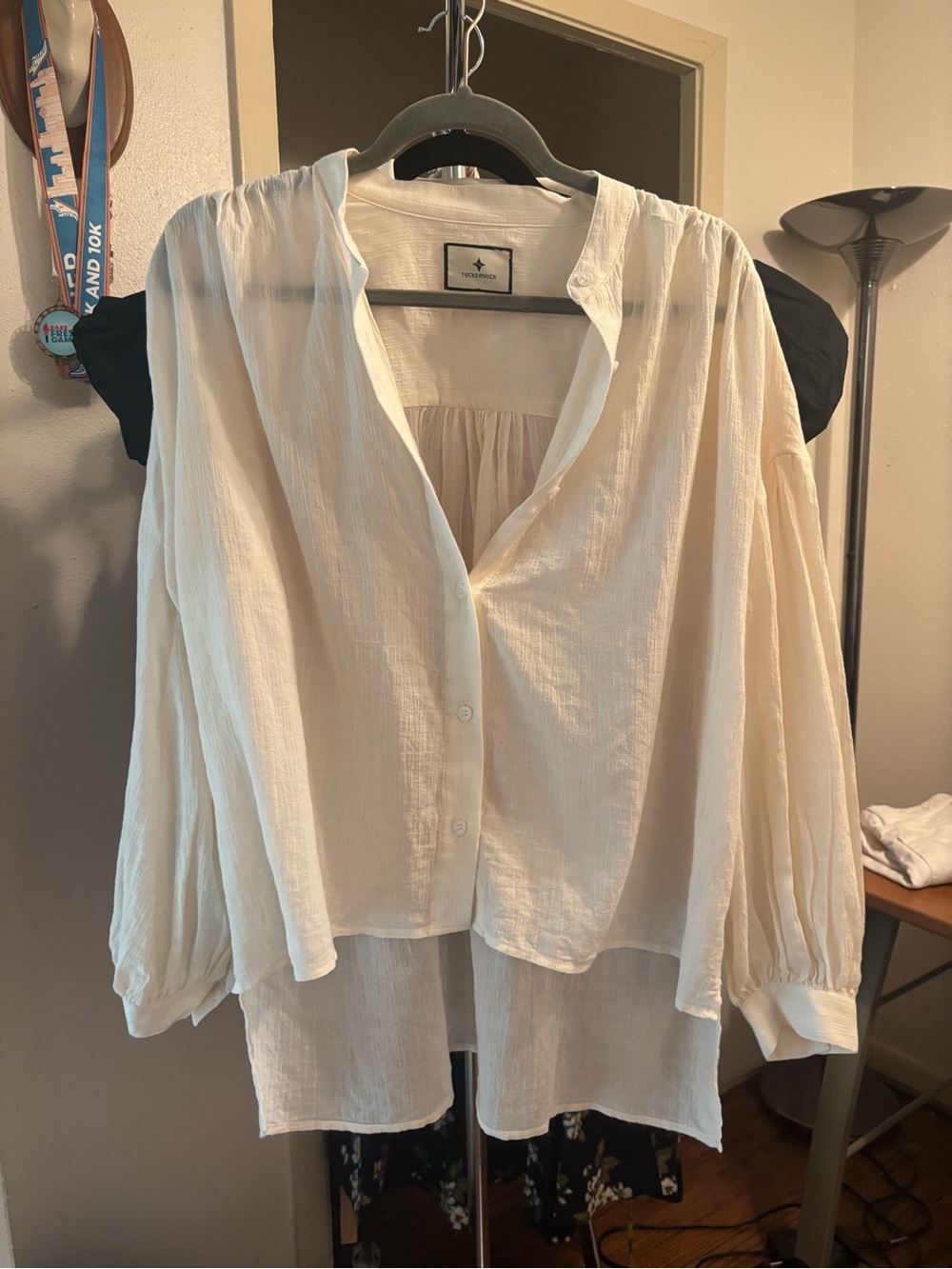 Tuckernuck beige blouse